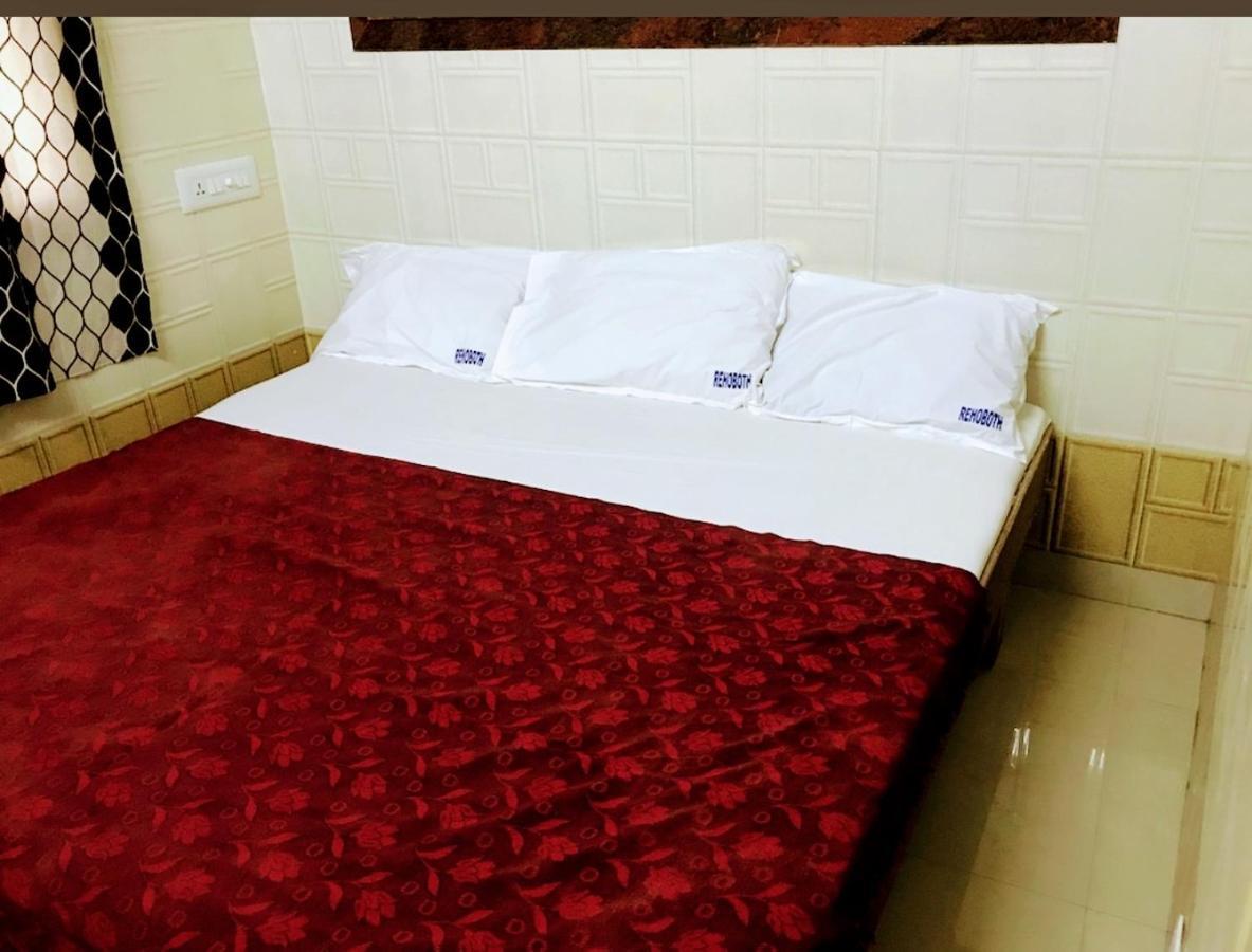 Rehoboth Grand Hotel Kanyakumari Bagian luar foto